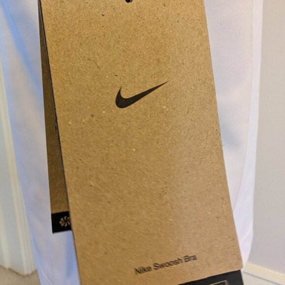 Nike Women's Training Tank Top Size XS - Picture 4 of 6